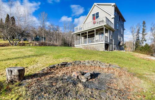 Family-Friendly Retreat in Barre 2 Spacious Decks - Photo 35