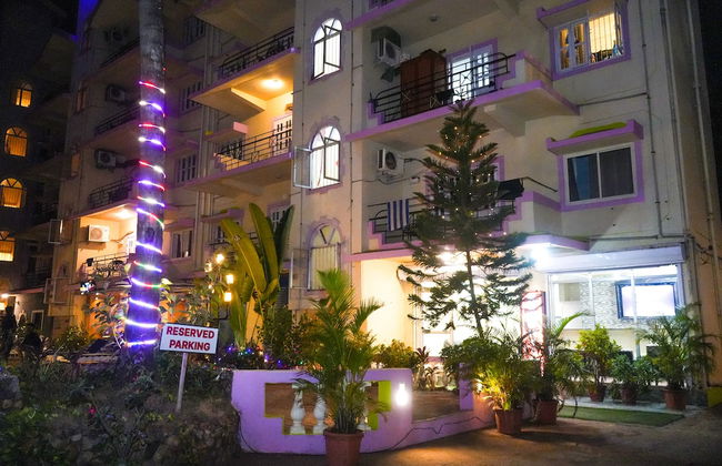 RENTON MANOR BY JOY STAYS - Photo 17