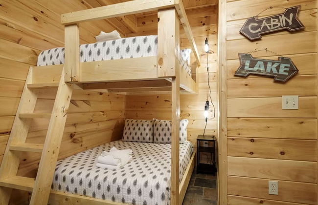 Spacious Luxury Lake Blue Ridge Forest Cabin an spa - Foto 34