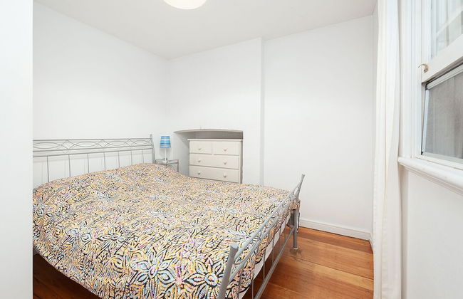 Charming Centrally Located 2 Bedroom Accommodation - Foto 5