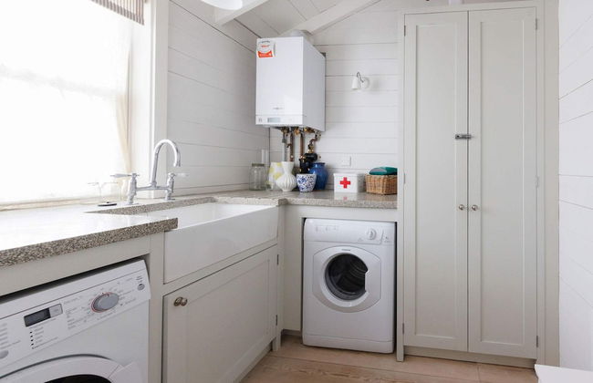 Beachfront House w Pool Steam - Photo 40