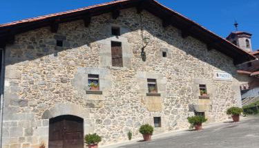 Hermoso Caserío Navarra. (Madoz) - Foto 2