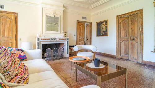 Castle In A Private Camargue Estate - Photo 3