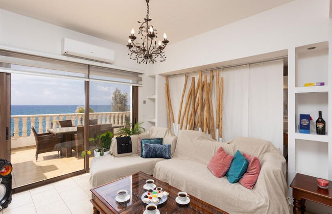 Villa Beach Heaven in Pomos - Foto 16