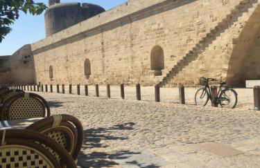 Au Cœur des Remparts - Foto 25