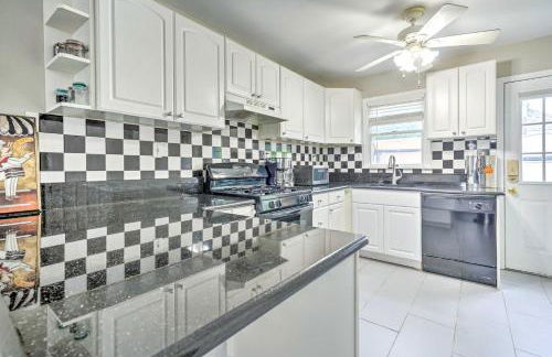 Family-Friendly Keansburg Home Walk to Beach! - Foto 11