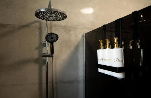 Luxury Opus Osijek - Self Check in, Free Private Parking - Photo 32