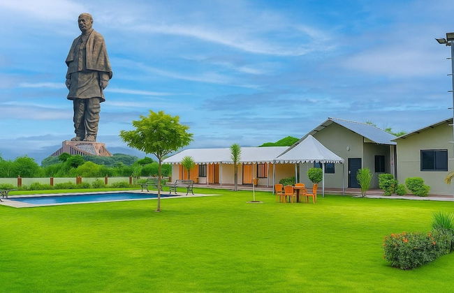 Unity Sunrise Resort Best Hotel Near Statue of Unity - Foto 1