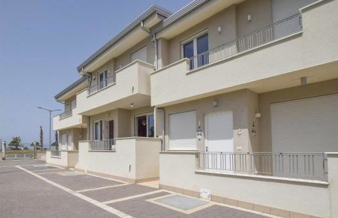 Nice Home In Nocera Terinese With Wifi - Photo 11