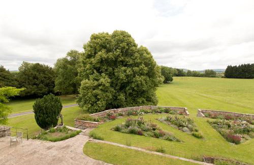 Burton Court - Foto 63