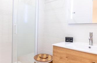 Esprit Chic - Elégant & central près du Palais - Foto 25