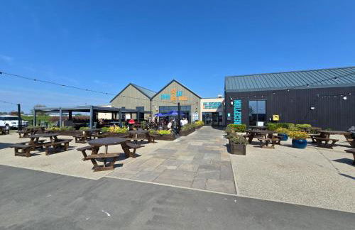 FI005 Loomy Escapes Caravan at St Osyth Beach Essex - Foto 18