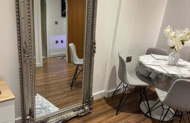 Stylish 2-Bed Apartment by Manchester City Cente - Foto 13