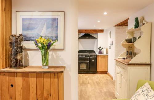 Court Prior Cottage - Photo 10