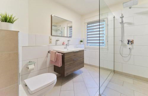 Ferienwohnungen Weingut und Vinothek Regnery - Photo 9