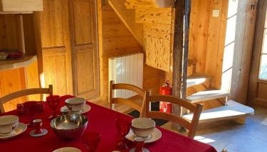 BEAU CHALET DE MONTAGNE SERRE CHEVALIER AU PIED DES PISTES PLEIN SUD - Foto 4