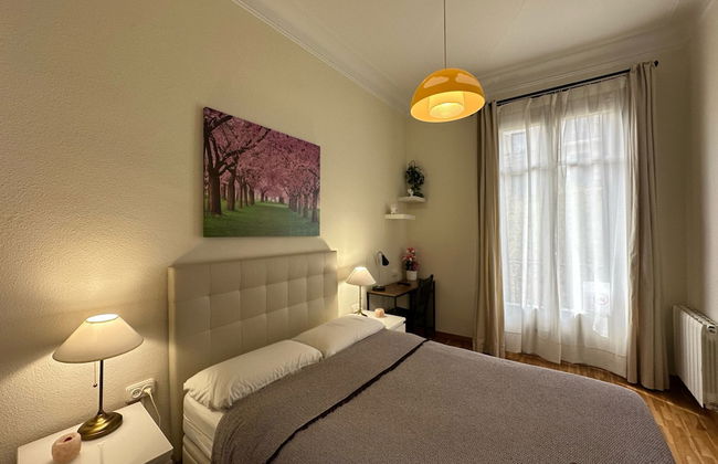 Rooms Aribau - Photo 11