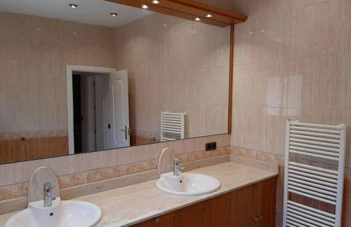 Villa Sitges Soledad 15 minutes drive from Sitges XXL swimming pool 12 p - Foto 22