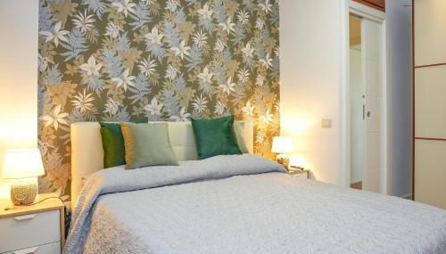 Anagnina Urban Stay Appartamento Luminoso con Balcone Metro A - Foto 5, wardrobe