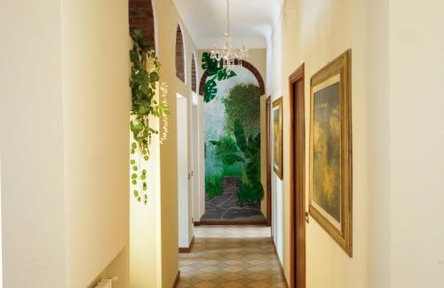 Wonderful downtown apartment-HD NETFLIX, KING-SIZE BED, two minutes' walk from metro - Foto 3