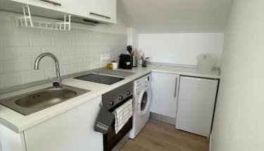 More then a bright studio - Photo 3