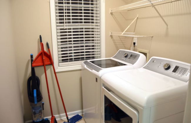 Opis Realty-Spacious Metro Atlanta Home - Foto 26