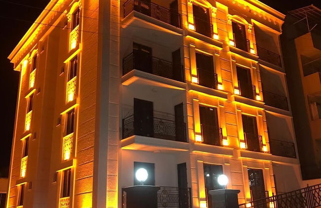 White Golden Suite Hotel - Foto 1