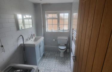 Silverstone - 5 Bed - Sleeps 10 - Foto 14