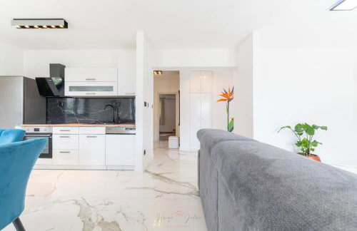 Strelitzia apartment Split with jacuzzi - Photo 8