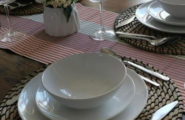 Olive and Carols Walsall Stays - Foto 1