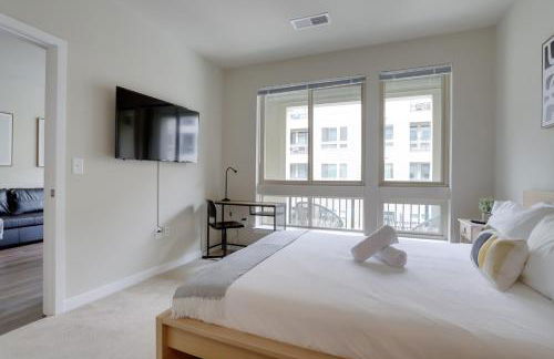 Quiet Apartment with Amazing Amenities @Alexandria - Foto 23