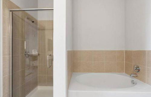 LUX 2B2B Apt Near Heart of Austin with Pool & Parking - Foto 14