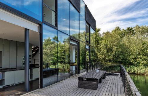 Finest Retreats - The Glass House at The Lakes by Yoo - Photo 18