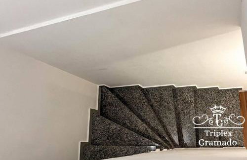 Casa Triplex com 03 Suítes, Cond no Centro Gramado - Foto 23