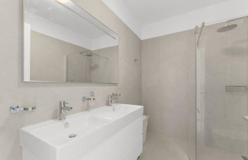 Villa Daleo with heated pool and jacuzzi near Porec - Foto 28