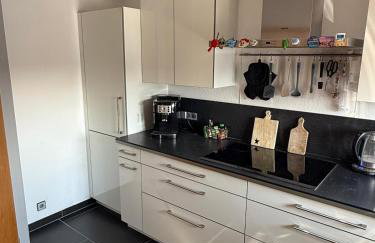 Stilvolle Wohnung mit Parkplatz - Foto 18