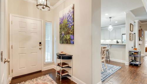 Gorgeous College Station Townhome with Patio! - Foto 3