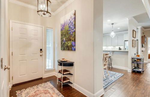 Gorgeous College Station Townhome with Patio! - Foto 3