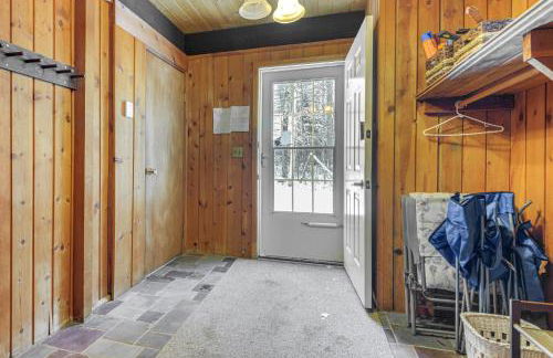 Ski, Hike and More! Year-Round Retreat in West Dover - Foto 23