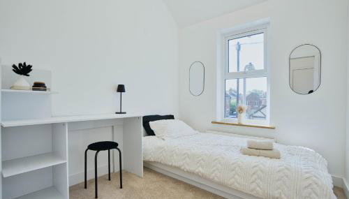 AV MODERN HOMES-House for 7 Guests near City Centre - Foto 2