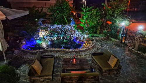 Garden Beach House - Foto 1, Garden, Garden view