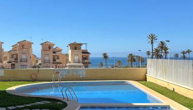 Moderno apartamento con vistas al mar - Foto 4