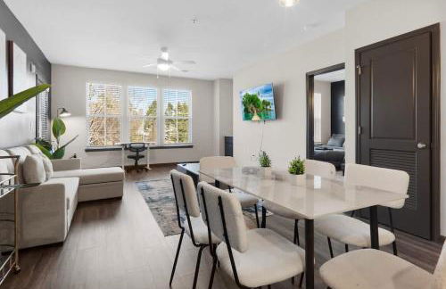 3BR King Bed Balcony North Raleigh - Foto 3