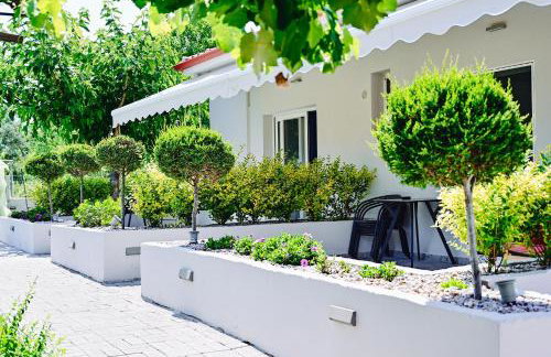 Evangelia's Family House - Photo 34