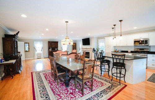 Spacious Coastal Retreat in Buzzards Bay, Quiet & Family-Friendly - Foto 56