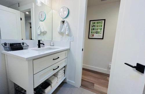 VogueTown - Photo 20