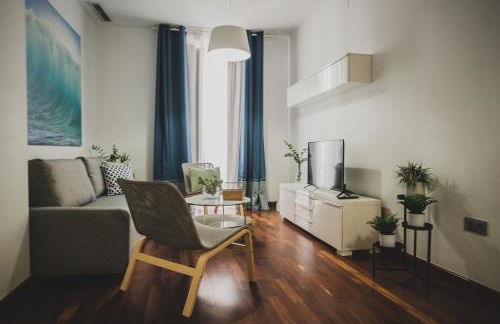 AZZ Sevilla Torre de la Plata Apartamentos - Photo 44