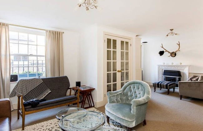 Beautiful 2-bed Flat Notting Hill - Photo 4