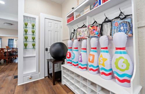 Bungalow Retreat! - Photo 4