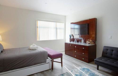 Luxurious Furnished Studio w Full Kitchen in SD - Foto 5